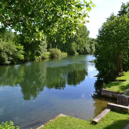 Lumineux Pour 4 Pers., Centre-ville, Equipements Bebe, Wifi, Garage, Degustation Truffes Offertes - Fr-1-653-247 Apartment *