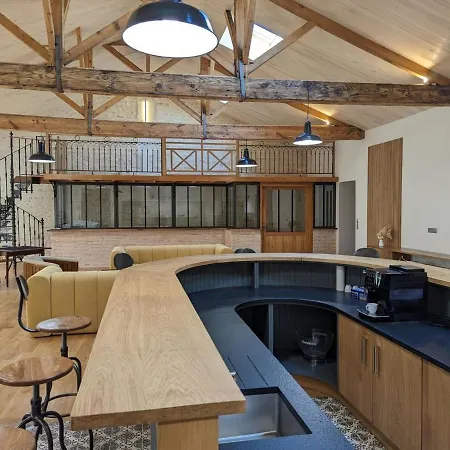 Lumineux Pour 4 Pers., Centre-ville, Equipements Bebe, Wifi, Garage, Degustation Truffes Offertes - Fr-1-653-247 Apartment Jarnac