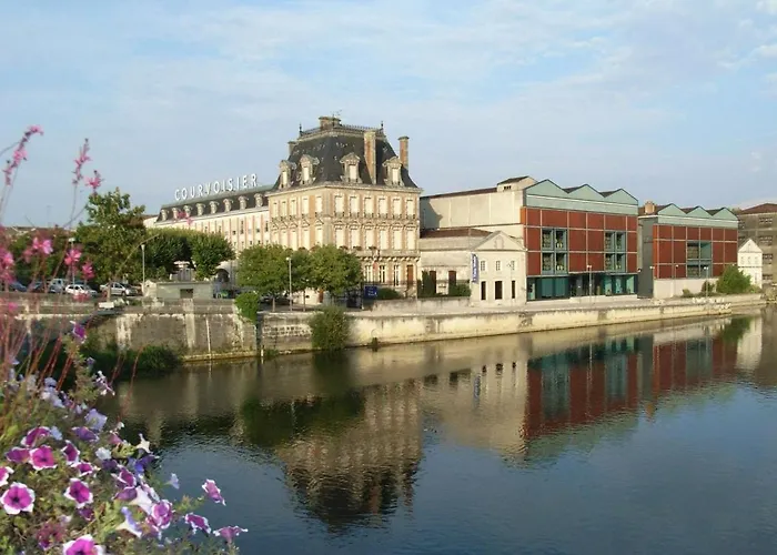 Lumineux Pour 4 Pers., Centre-ville, équipements Bébé, Wifi, Garage, Dégustation Truffes Offertes - Fr-1-653-247 *