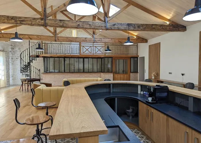 Lumineux Pour 4 Pers., Centre-ville, équipements Bébé, Wifi, Garage, Dégustation Truffes Offertes - Fr-1-653-247 Apartamento Jarnac